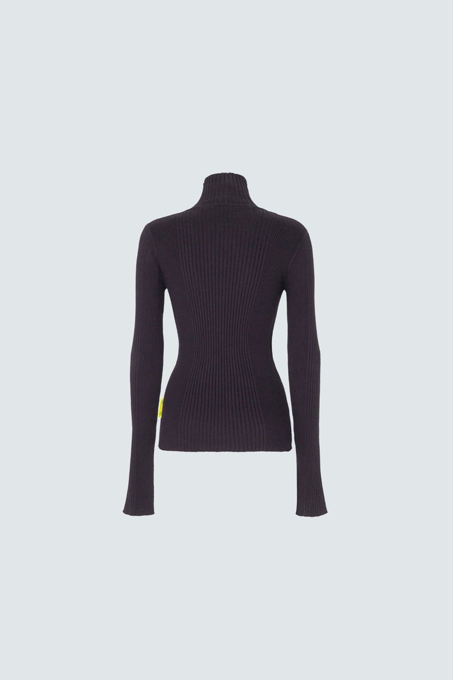 Woman Barrow | Knitted Turtle Neck